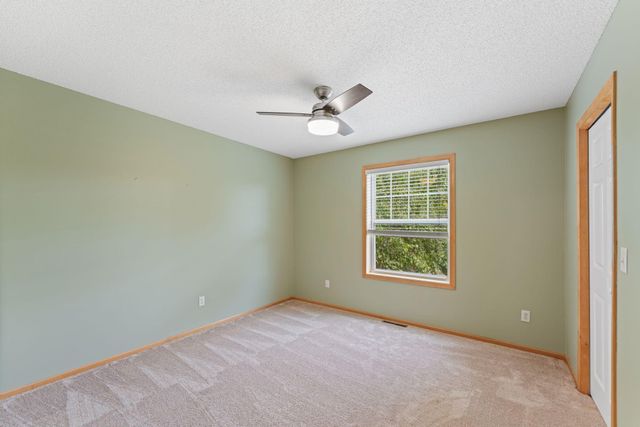 11841 86th Avenue N, Maple Grove, MN 55369