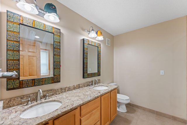 11841 86th Avenue N, Maple Grove, MN 55369