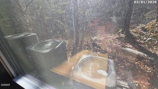 2869 Hatcher Mountain Road, Sevierville, TN 37862