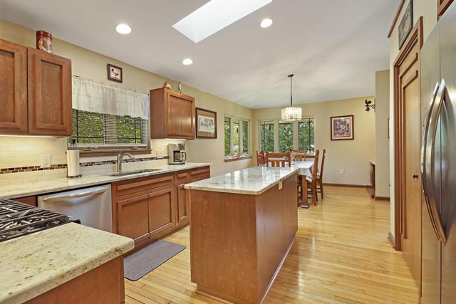 5005 89th PLACE, Kenosha, WI 53142