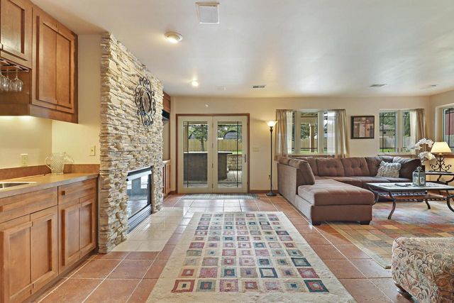 5005 89th PLACE, Kenosha, WI 53142