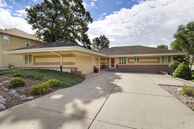 5005 89th PLACE, Kenosha, WI 53142