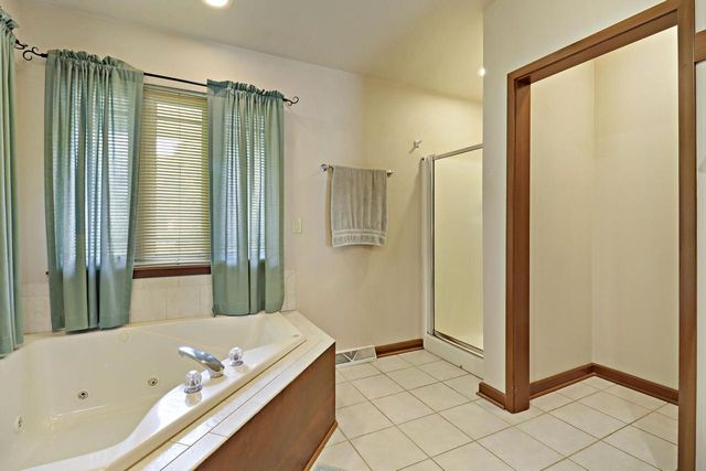 5005 89th PLACE, Kenosha, WI 53142