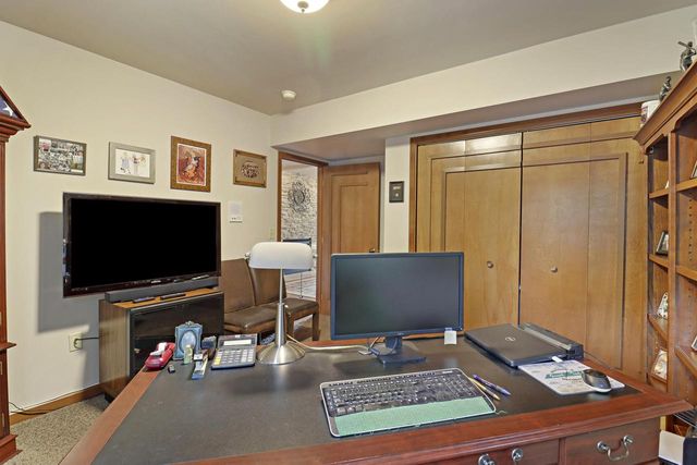 5005 89th PLACE, Kenosha, WI 53142