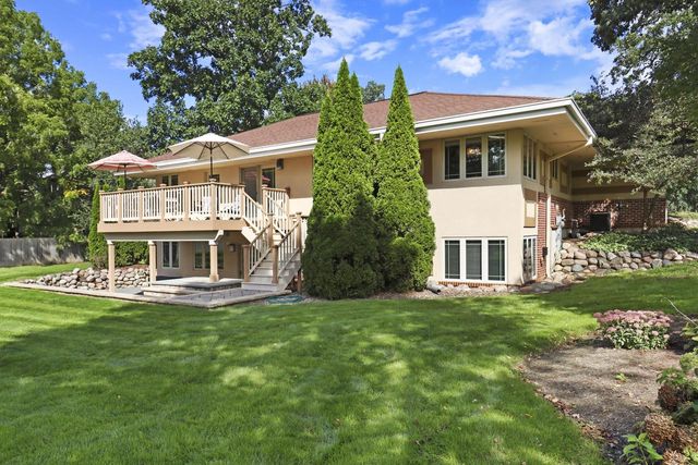 5005 89th PLACE, Kenosha, WI 53142