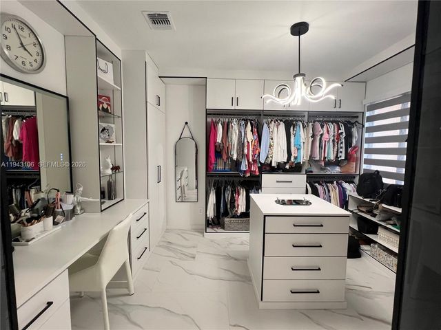 7782 NW 18th St, Pembroke Pines, FL 33024