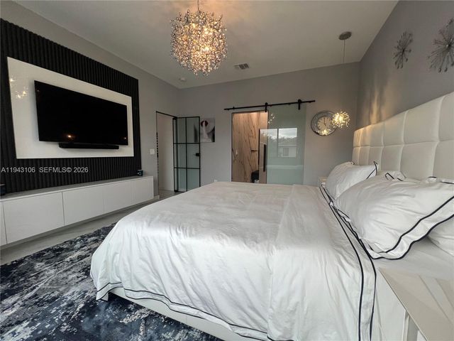 7782 NW 18th St, Pembroke Pines, FL 33024