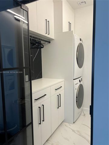 7782 NW 18th St, Pembroke Pines, FL 33024