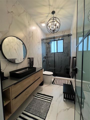 7782 NW 18th St, Pembroke Pines, FL 33024