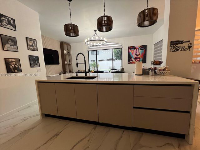 7782 NW 18th St, Pembroke Pines, FL 33024