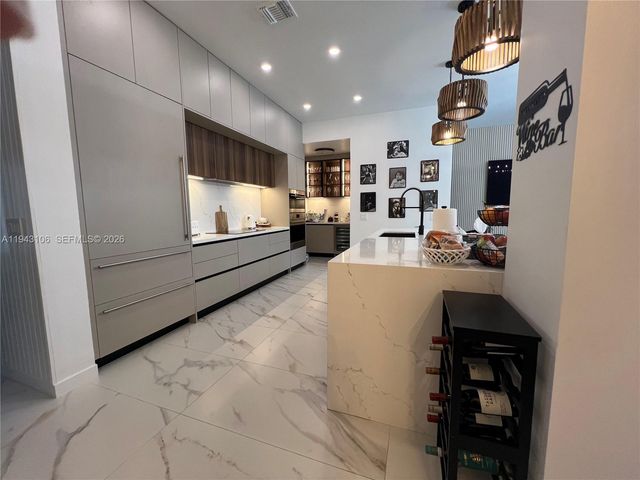 7782 NW 18th St, Pembroke Pines, FL 33024