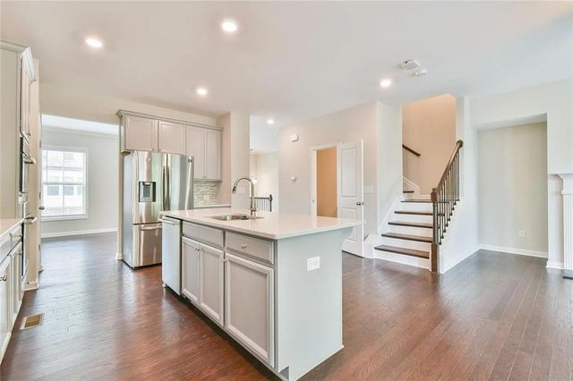 380 Provenance Drive, Sandy Springs, GA 30328