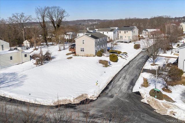 44 Greenvale Circle, White Plains, NY 10607