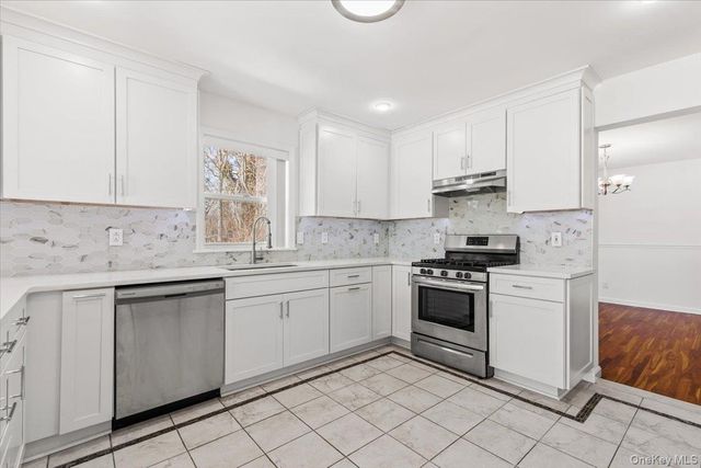 44 Greenvale Circle, White Plains, NY 10607