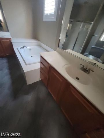 9622 Staff Lane, Las Vegas, NV 89178