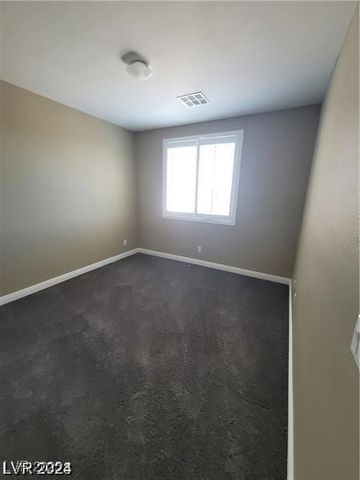 9622 Staff Lane, Las Vegas, NV 89178