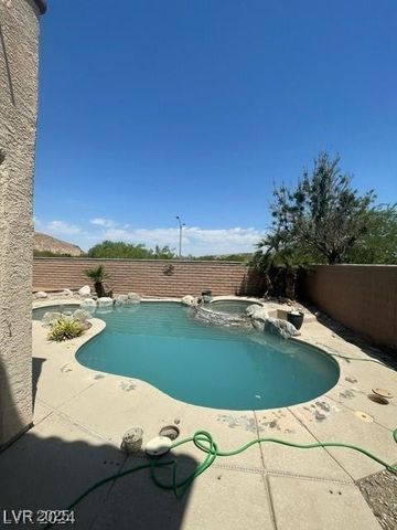 9622 Staff Lane, Las Vegas, NV 89178