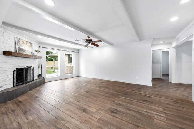 6030 Warm Springs Road, Houston, TX 77035