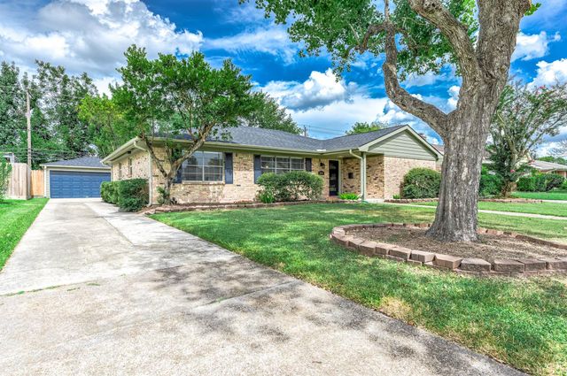 6030 Warm Springs Road, Houston, TX 77035