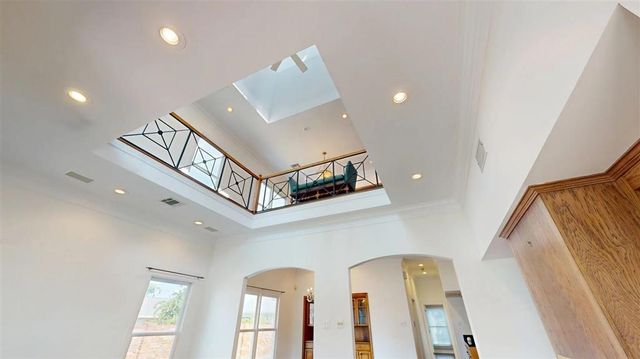 219 Shell Beach Drive, Lake Charles, LA 70601