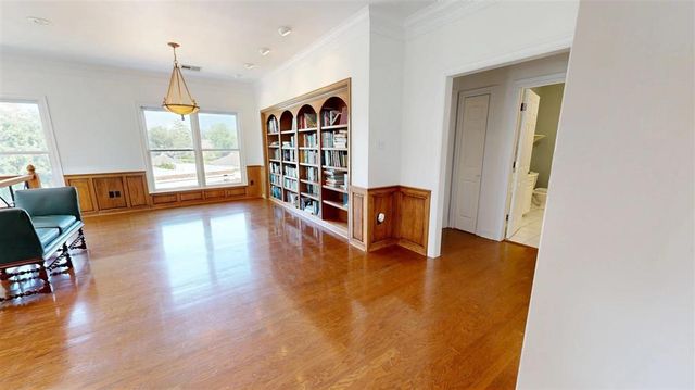 219 Shell Beach Drive, Lake Charles, LA 70601