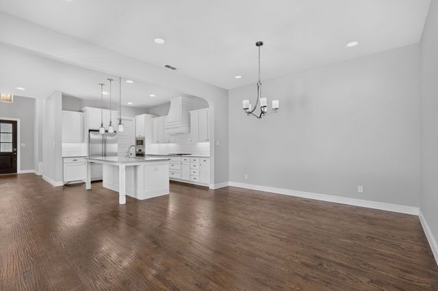 8261 Kentland Drive, Frisco, TX 75034