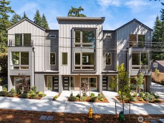 18032 - B Sunnyside Avenue N, Shoreline, WA 98133