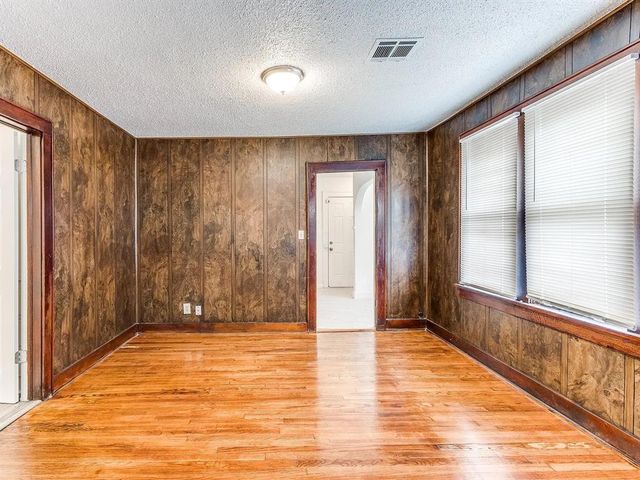 2221 N Jordan Avenue, Oklahoma City, OK 73111