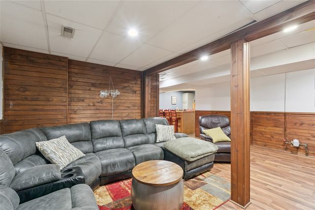 1510 NW Applewood Street, Ankeny, IA 50023