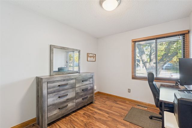 1510 NW Applewood Street, Ankeny, IA 50023