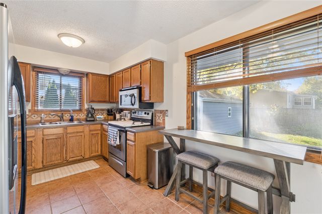 1510 NW Applewood Street, Ankeny, IA 50023