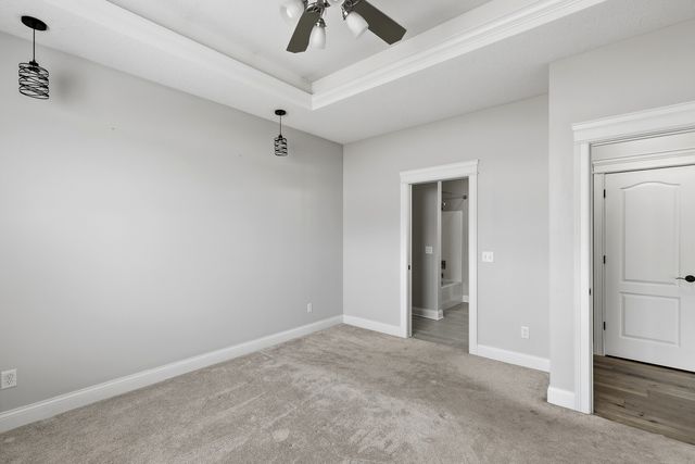 5320 Addyson Drive, Bettendorf, IA 52722