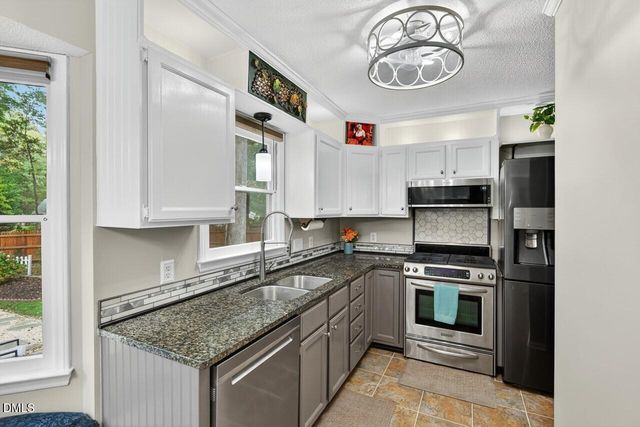 606 Valley Drive, Durham, NC 27704