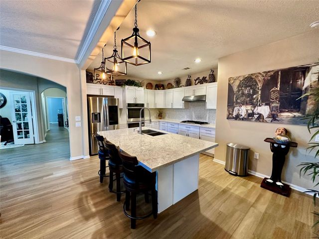 1301 Varese, Pearland, TX 77581