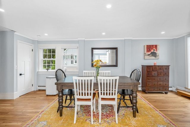 33 Upland St 33, North Andover, MA 01845