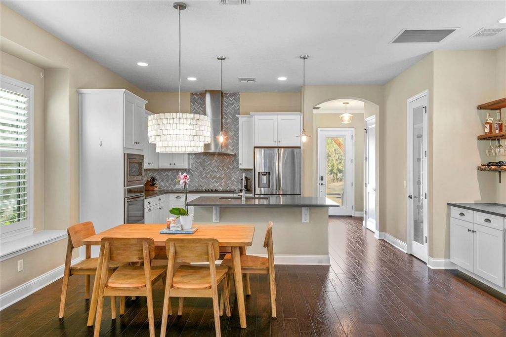 Image 15 of property listing at 8839 LAUREATE BOULEVARD, Orlando, FL 32827