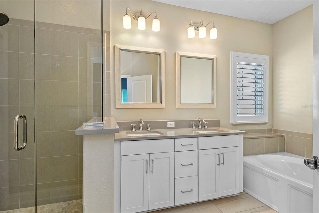 Image 22 of property listing at 8839 LAUREATE BOULEVARD, Orlando, FL 32827