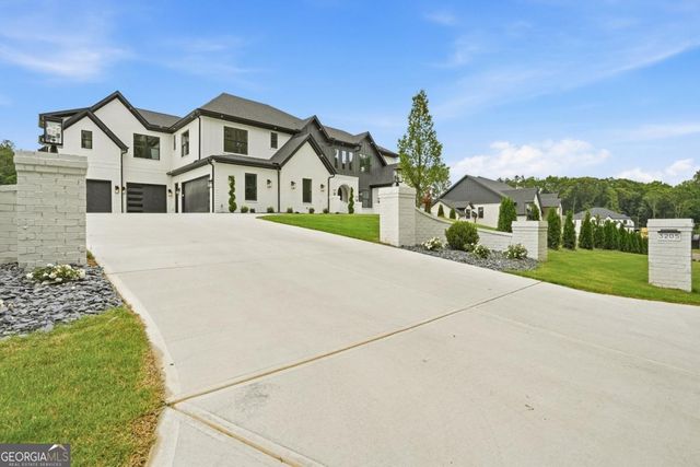3205 Thompson Mill Road, Buford, GA 30519