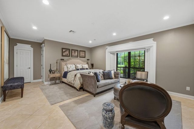 2118 Forest Garden Drive, Kingwood, TX 77345