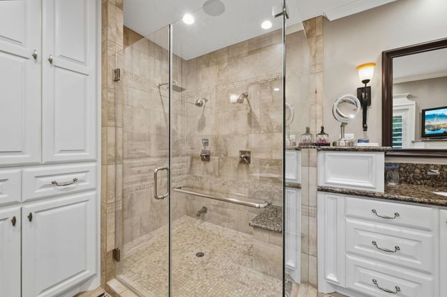 2118 Forest Garden Drive, Kingwood, TX 77345