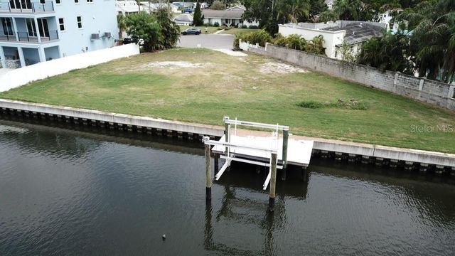8719 DRIFTWOOD DRIVE, Tampa, FL 33615
