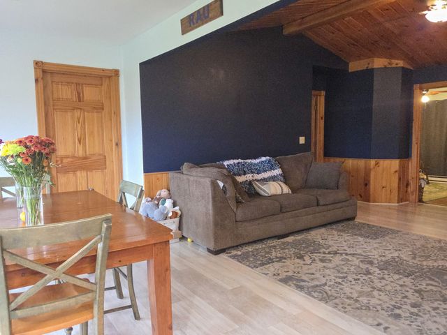 19 Perry Rd Road, Moira, NY 12957