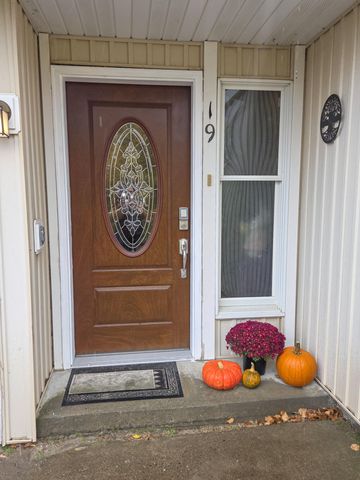 19 Perry Rd Road, Moira, NY 12957