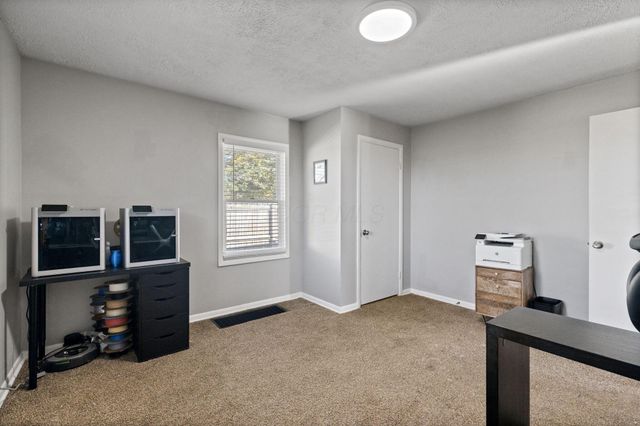 9520 Picway Road, Lockbourne, OH 43137