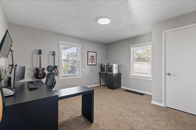 9520 Picway Road, Lockbourne, OH 43137