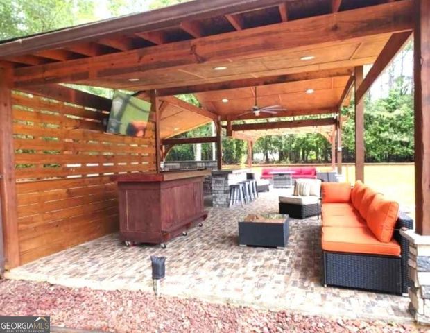130 Victoria Place, Fayetteville, GA 30214