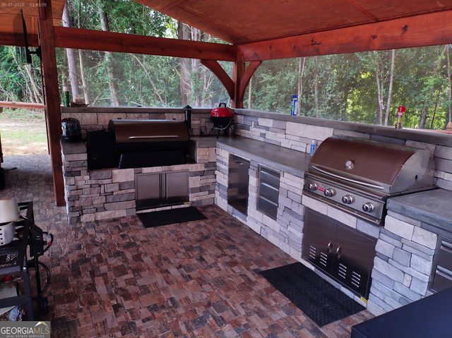 130 Victoria Place, Fayetteville, GA 30214