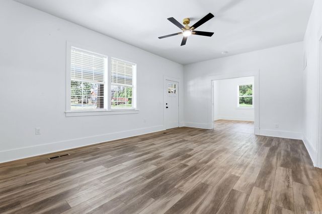 1724 W 24Th Street, Little Rock, AR 72206