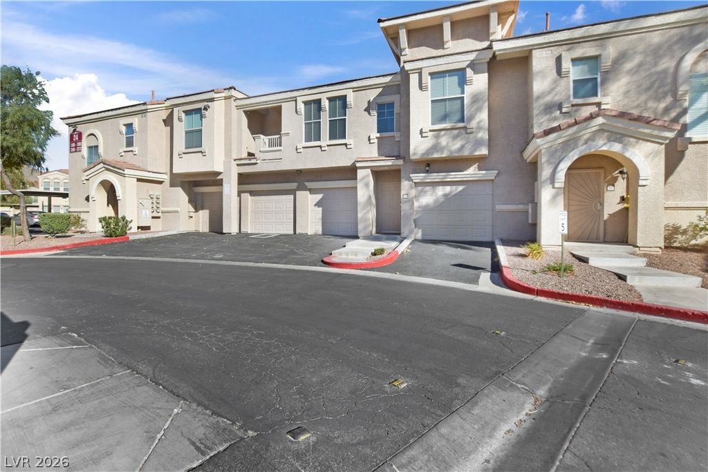 10550 West Alexander Road 2171, Las Vegas, NV 89129 — exterior