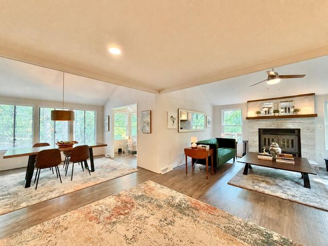 36 SNOWFLAKE LN, Hedgesville, WV 25427